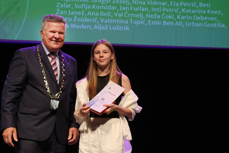 ZLATE PETICE 40 FOTO LJUBO VUKELIČ